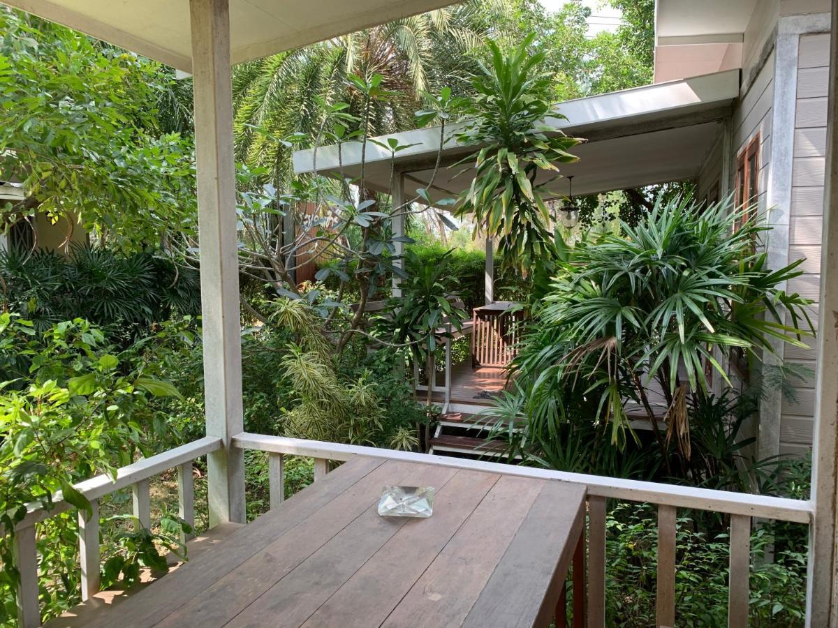Oyo 75402 Villa Rayonghouse Ban Nong Sai Yong Exterior photo