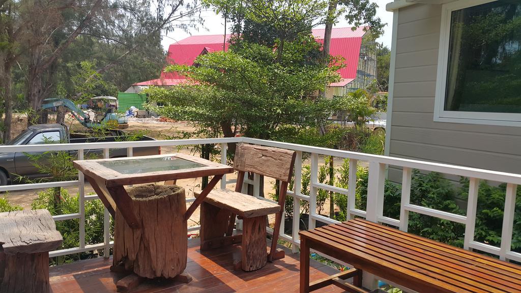 Oyo 75402 Villa Rayonghouse Ban Nong Sai Yong Exterior photo