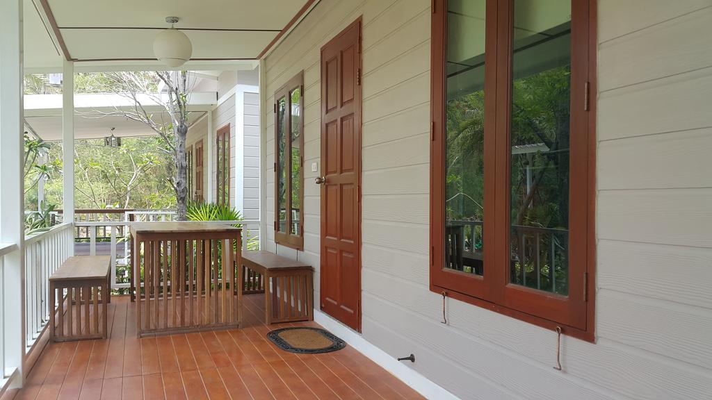 Oyo 75402 Villa Rayonghouse Ban Nong Sai Yong Exterior photo